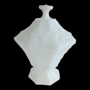 VTG Anchor Hocking Milk Glass Compote Dish with Grapes Leaf's Lidded